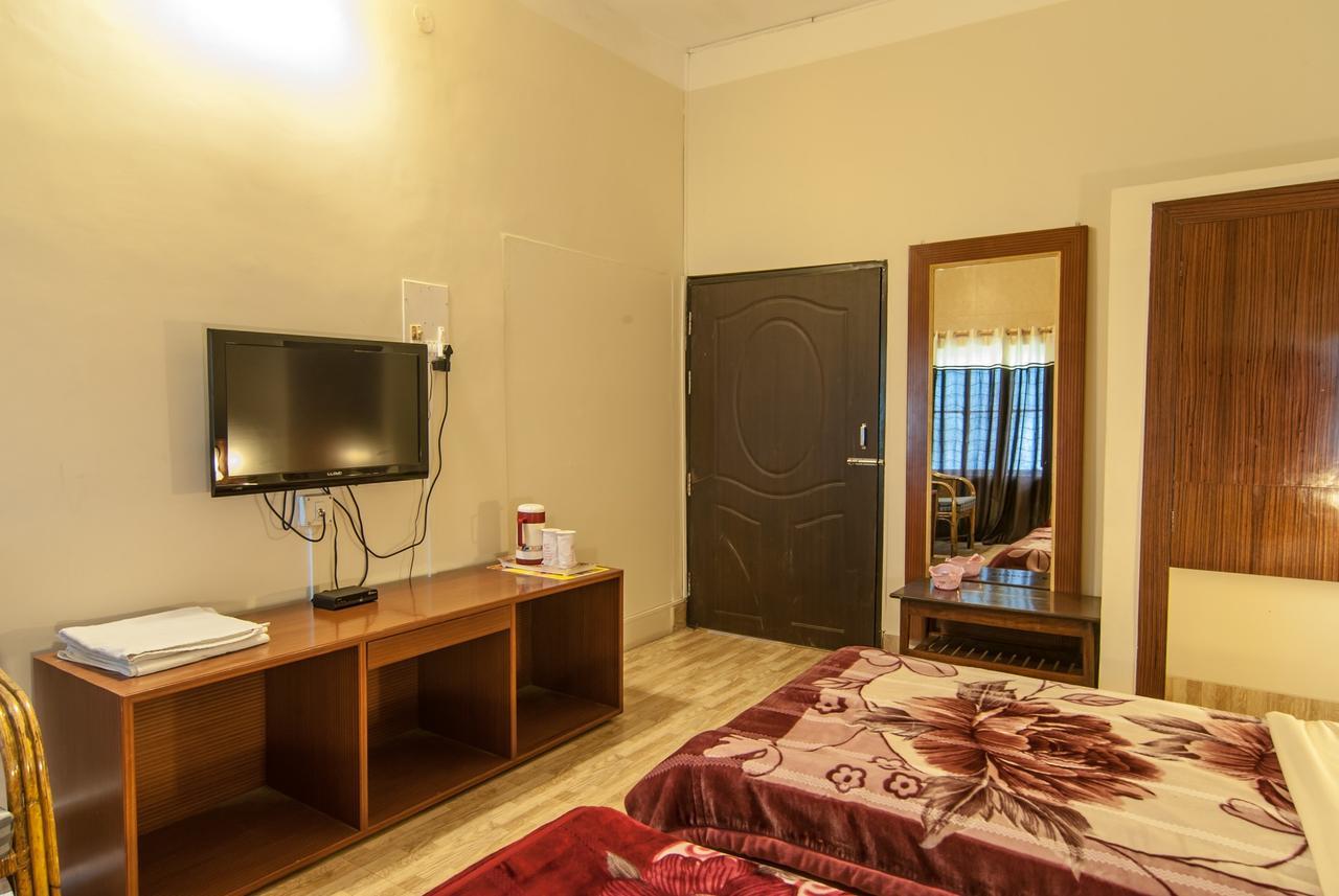 Hotel Jyoti Forbesganj Exteriér fotografie