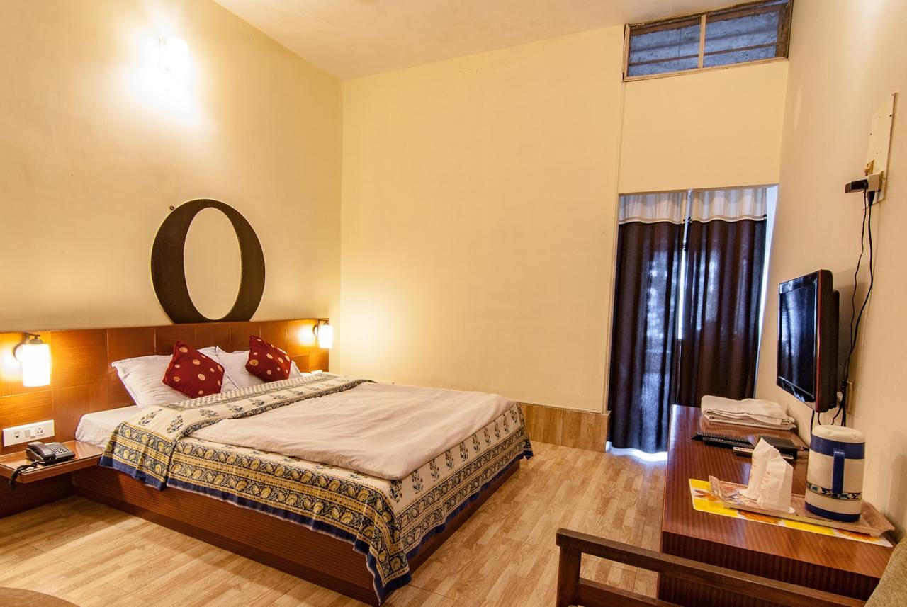 Hotel Jyoti Forbesganj Exteriér fotografie
